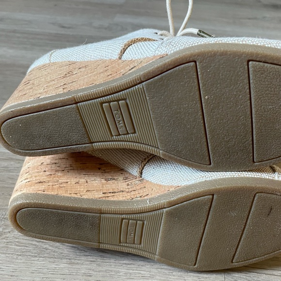 TOMS Desert Wedge | Metallic - Picture 7 of 7